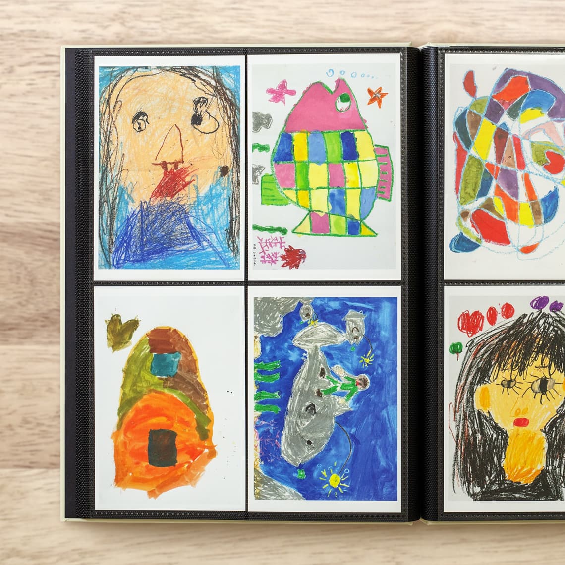 80枚たっぷり収納